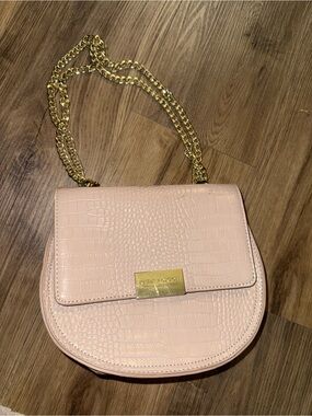 Blush Pink Croc-Embossed Shoulder Bag with Gold Chain